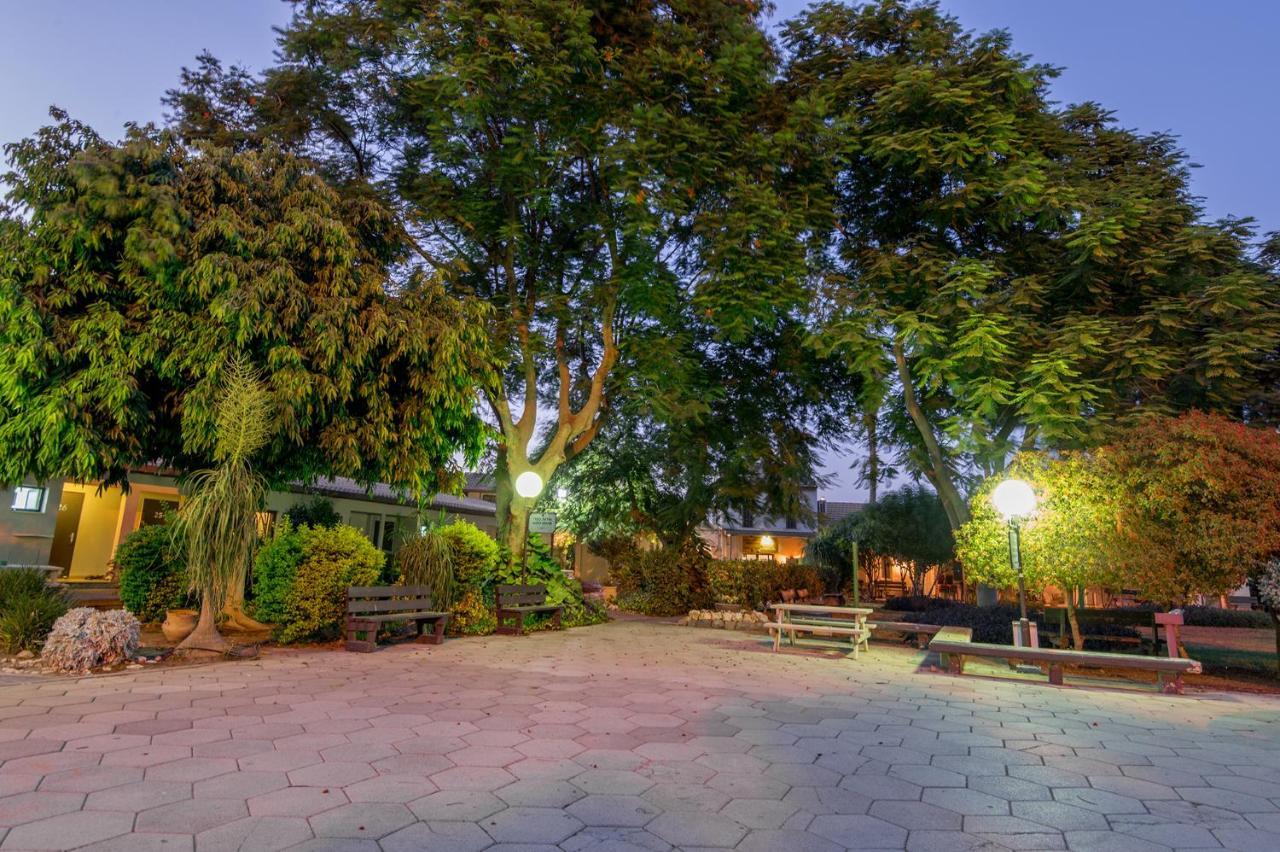 Degania Bet Kibbutz Country Lodging Kinneret Extérieur photo