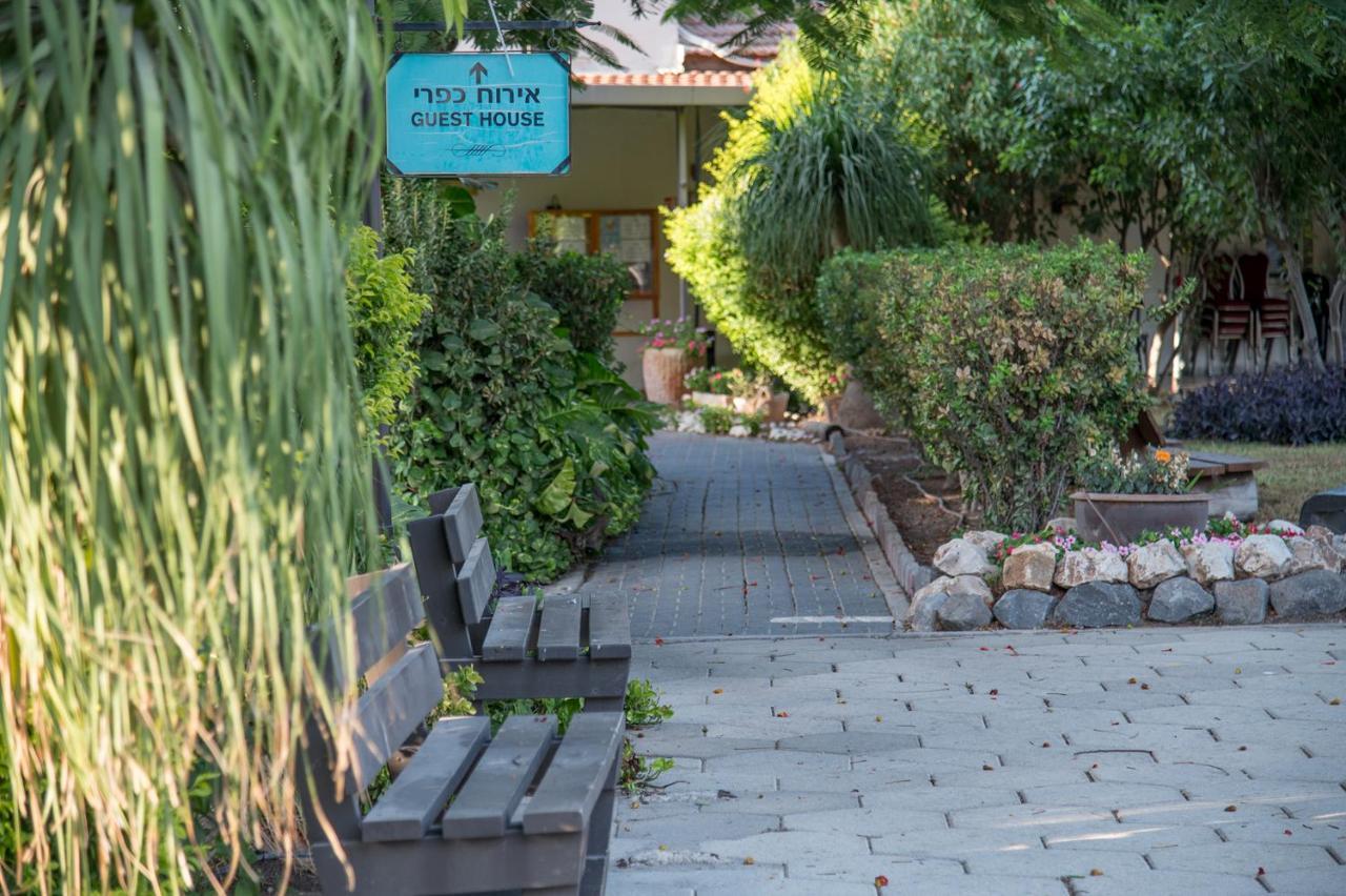 Degania Bet Kibbutz Country Lodging Kinneret Extérieur photo