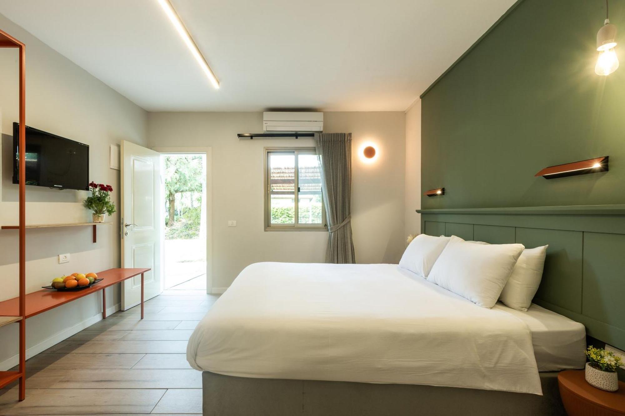 Degania Bet Kibbutz Country Lodging Kinneret Extérieur photo