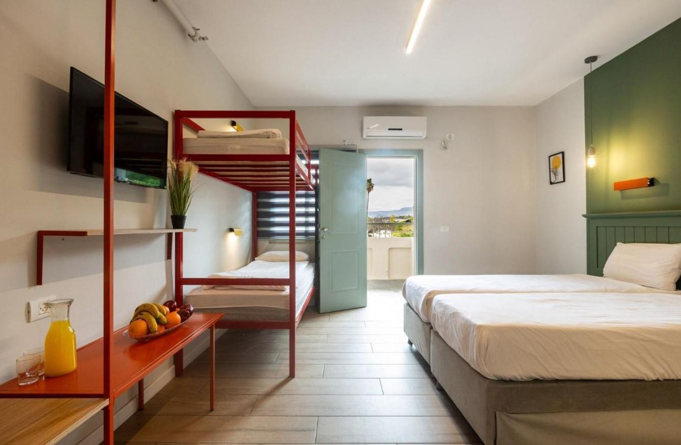 Degania Bet Kibbutz Country Lodging Kinneret Extérieur photo