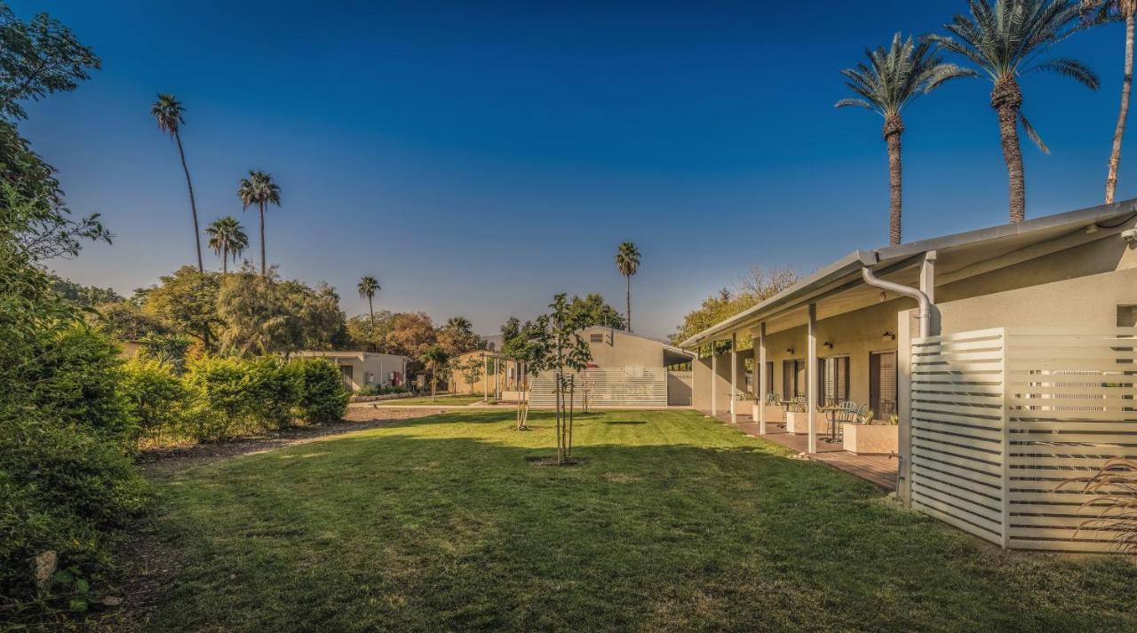 Degania Bet Kibbutz Country Lodging Kinneret Extérieur photo